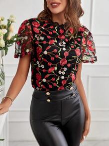 SHEIN Clasi Camisa Con Mangas De Malla Transparente Bordada