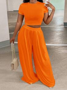 Slaydiva Conjunto De Camiseta De Manga Corta De Cuello Redondo En Color Sólido Y Pantalones Para Mujer