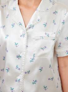 SHEIN Teenage Girls' Lapel Collar Lace Hem Ditsy Floral Printed Shirt And Pants Pajama Set