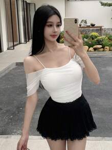 DAZY 女款素色露肩短袖百褶修身時尚T恤，短版上衣，外出穿搭掛脖上衣 - 白色 - 查看 7