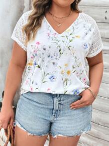 SHEIN LUNE Plus Size Lace Splicing T-Shirt With Floral Patterns - White - View 6