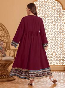 Al Najma 勃艮第红色加大码女式几何图案印花长袖阿拉伯连衣裙 - 酒紅色 - 查看 2