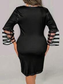 SHEIN Clasi Plus Floral Print Mesh Insert Flounce Sleeve Bodycon Dress - Black and White - View 2