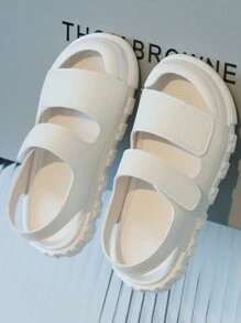 Kids' Flat-Soled Protective Sports Sandals