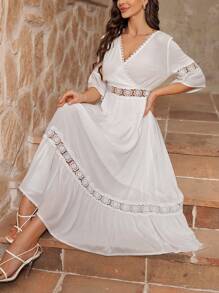 SHEIN Clasi 蕾絲接插v領腰帶連衣裙,荷葉邊裝飾 - 白色 - 查看 5