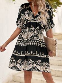 SHEIN LUNE Vestido de muñeca asimétrico estampado bohemio para mujeres, vacaciones de verano - Negro - Ver 3