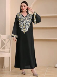 Al Najma Embroidered V-Neck Flare Sleeve Arab Dress - Black - View 3