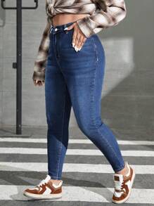 SHEIN EZwear Plus Size Women's Slim Fit Denim Pants