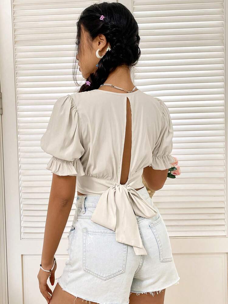 V-Neck Solid Colored Cropped Blouse With A Cinched Waist