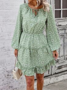 SHEIN Clasi In Tay áo lồng đèn Đầm Với Ruffle Cạnh Hem - màu xanh lá - Xem 3