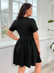 SHEIN EZwear Của phụ nữ Kích thước lớn Màu thuần A-line Ngắn tay Đầm - màu đen - Xem 2