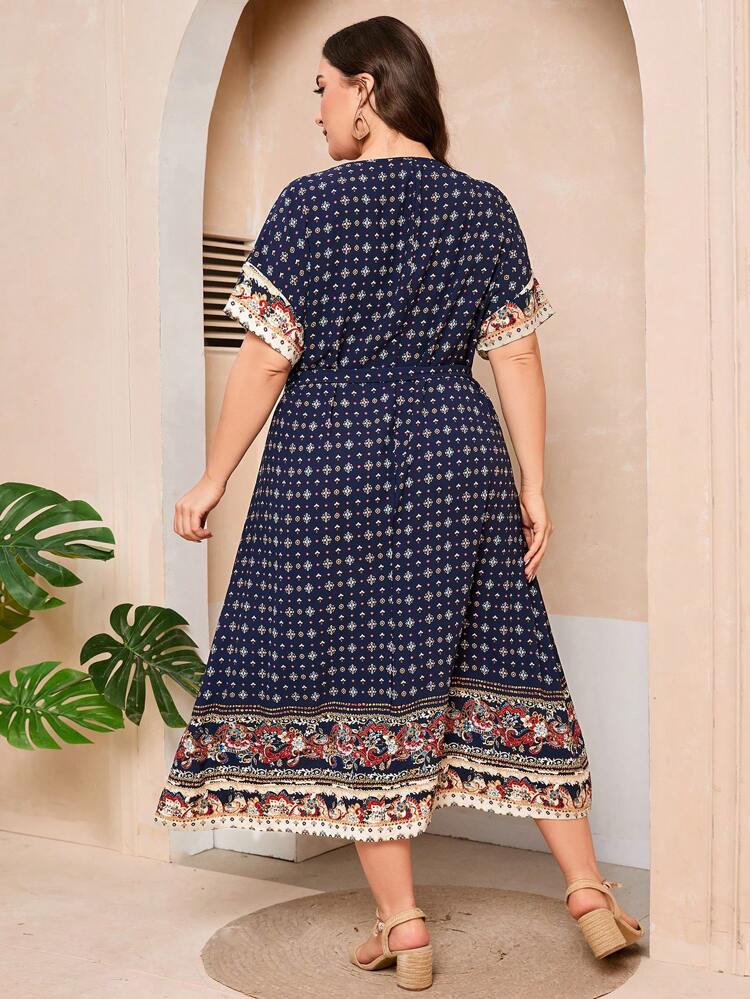 Plus Size Women's Floral Print Batwing Sleeve Dress