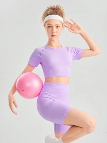 SHEIN 青少女紫色短袖上衣和短褲運動健身套裝 - 紫色 - 查看 1
