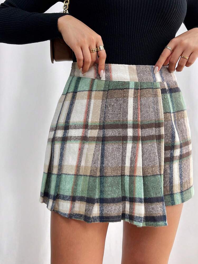 Women's Plaid Pattern Pleated Skort