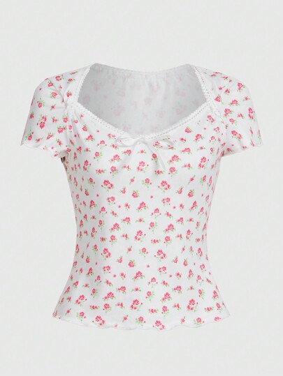 Kawaii Camiseta con estampado floral ribete en forma de lechuga