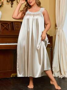 Plus Size Long Sleep Dress Pajama Dress With Collar Floral Design In Imitation Silk - Champagne - View 1
