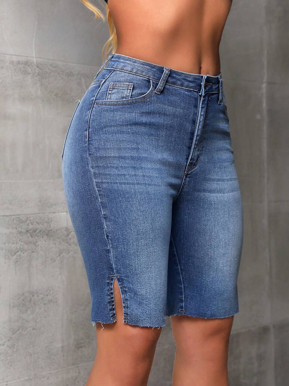 Women's Denim Shorts With Frayed Hem And Side Split Design