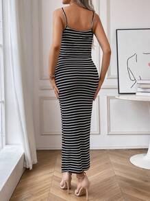 SHEIN Váy Spaghetti sọc dành cho bà bầu và cho con bú - Đen và trắng - Xem 2