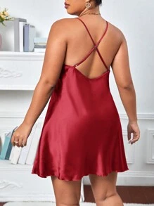 SilkySpell Camisón de satén con espalda cruzada en talla grande - Burdeos - Ver 2