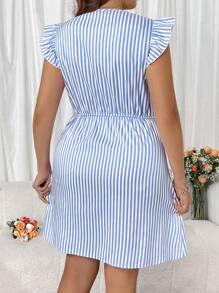 Flirla Damen Große Größen V-Ausschnitt gestreiftes Rüschen Saum Kurzarm Knopfleiste elegantes Arbeitskleid für den Sommer
