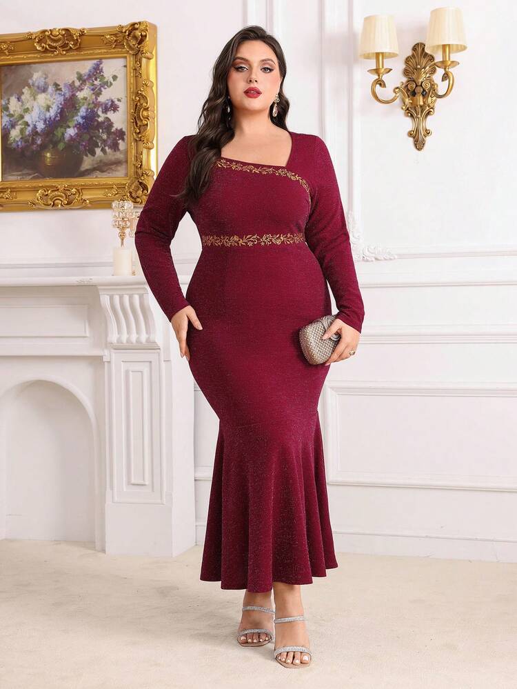 Burgundy Red Plus Size Floral Embroidery Mermaid Hem Dress