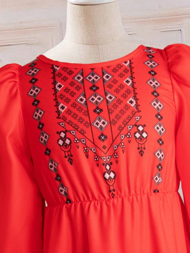 Young Girl Geometric Printed Bubble-Sleeved Dress With Round Neckline