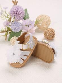 Dép sandal chống trượt họa tiết hoa Pu cho bé gái mùa hè có đế mềm, từ 0-1 tuổi - trắng - Xem 2