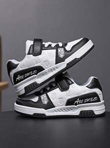 1 Par Zapatillas De Deporte De Running Transpirables, Cómodas Y Modernas Con Punta Redonda Para Niños Y De PU Para Exteriores