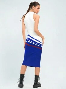 Forever 21 紀念日印花街頭風格拉鍊無袖連身裙 - 白色 - 查看 3