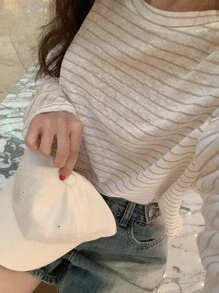 DAZY Của phụ nữ Lỏng lẻo phù hợp Thả vai Sọc Áo thun Với Khối màu Thiết kế - Màu Khaki - Xem 2