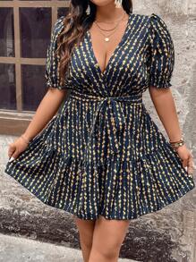 SHEIN Clasi Đầm có thắt lưng cổ chữ V sâu in hoa có kích thước lớn - màu đen - Xem 5