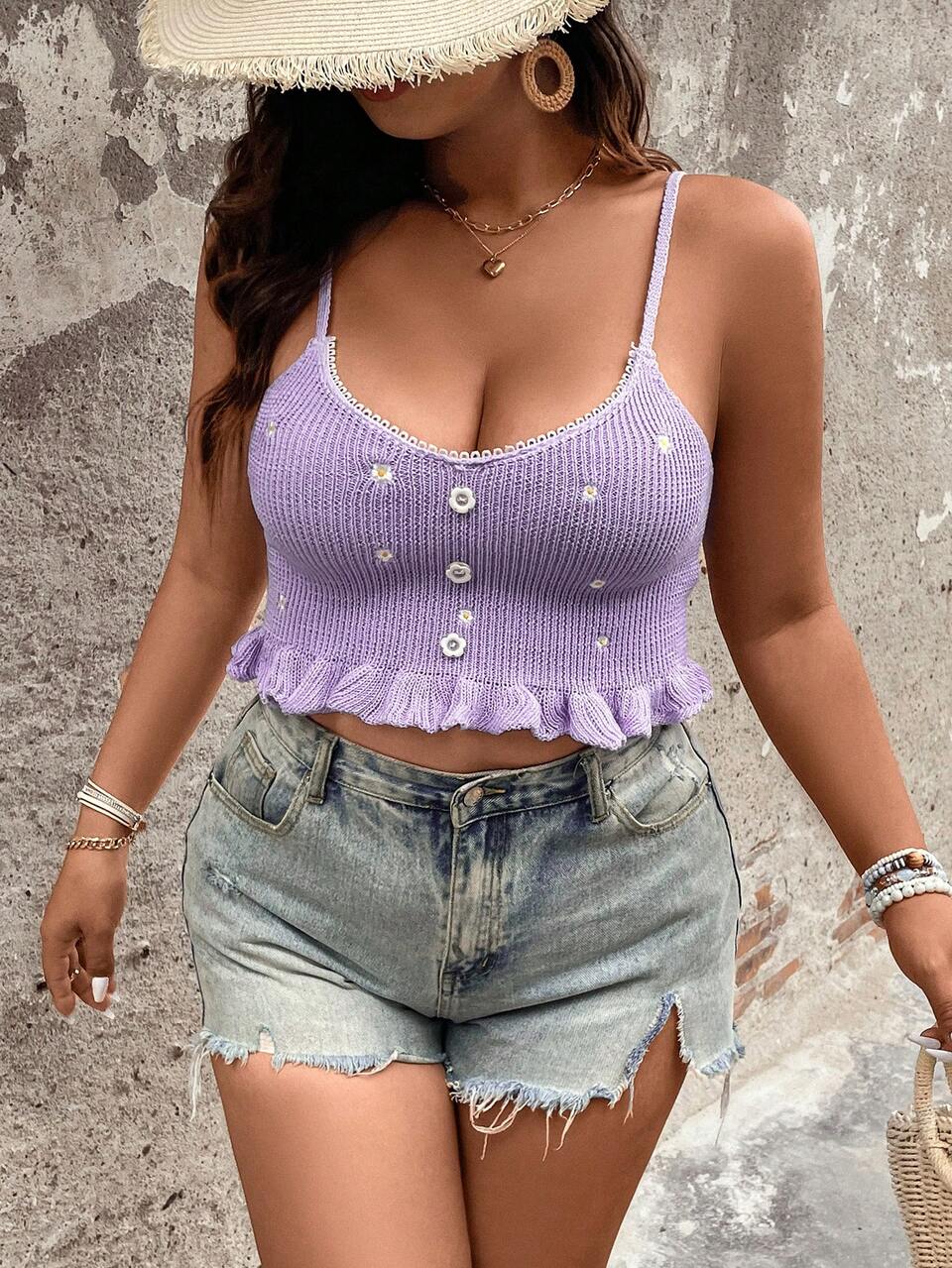 Plus Size Knitted Top With Daisy Embroidery And Ruffled Hem