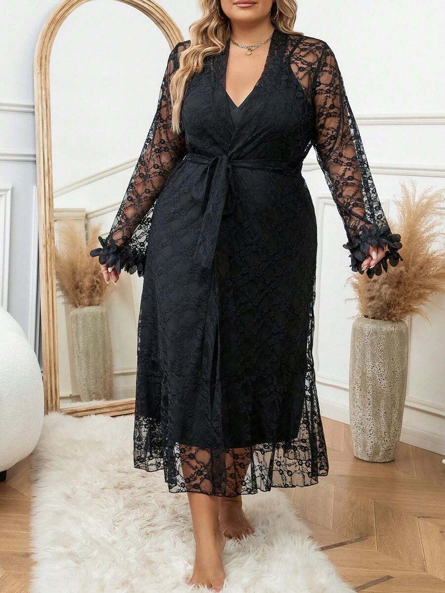 大碼花朵蕾絲連帶浴袍和睡衣套裝 - 黑色 - 查看 1