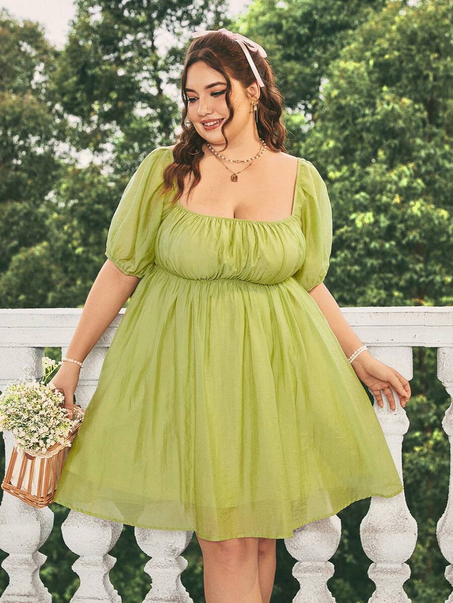 Dreamara Kích thước lớn Hình vuông Đường viền cổ áo Bong bóng Tay áo Váy babydoll - màu xanh lá - Xem 1