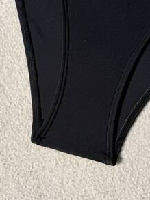 SHEIN Swim 女士泳装纯色系带侧上衣和三角裤分体泳装套装，适合夏季、海滩、旅行、度假、游泳池 - 黑色 - 查看 5