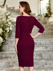 MIUSOL Elegant Women's Ruched Zip Back Split Hem Bodycon Dress, Slim Fit Business Casual Outfit, Perfect For Office, Wedding Guest, Homecoming, Church And Birthday Party - 酒紅色 - 查看 2