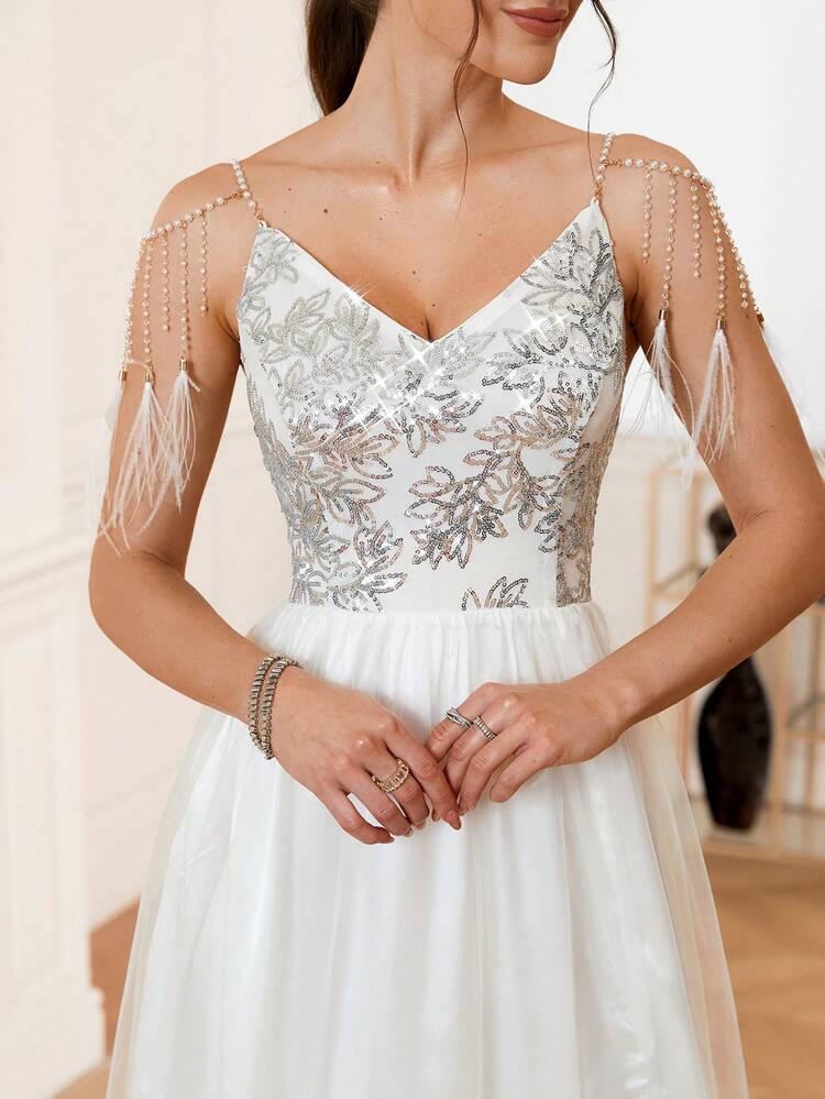 Glittery Flower Patterned Split Front Wedding Dress With Tassel Trim Border