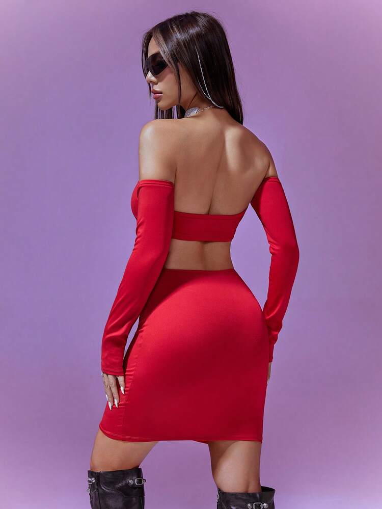 Off The Shoulder Dress With Hollow Waist And Diamond Chain Decoration