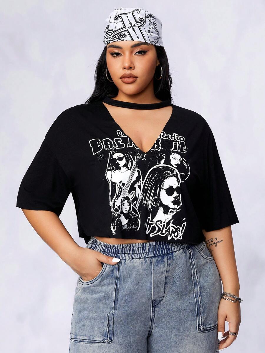 SHEIN EZwear Camiseta de manga corta con figure+letras estampadas de corte irregular y hombros caídos para verano - Negro - Ver 1