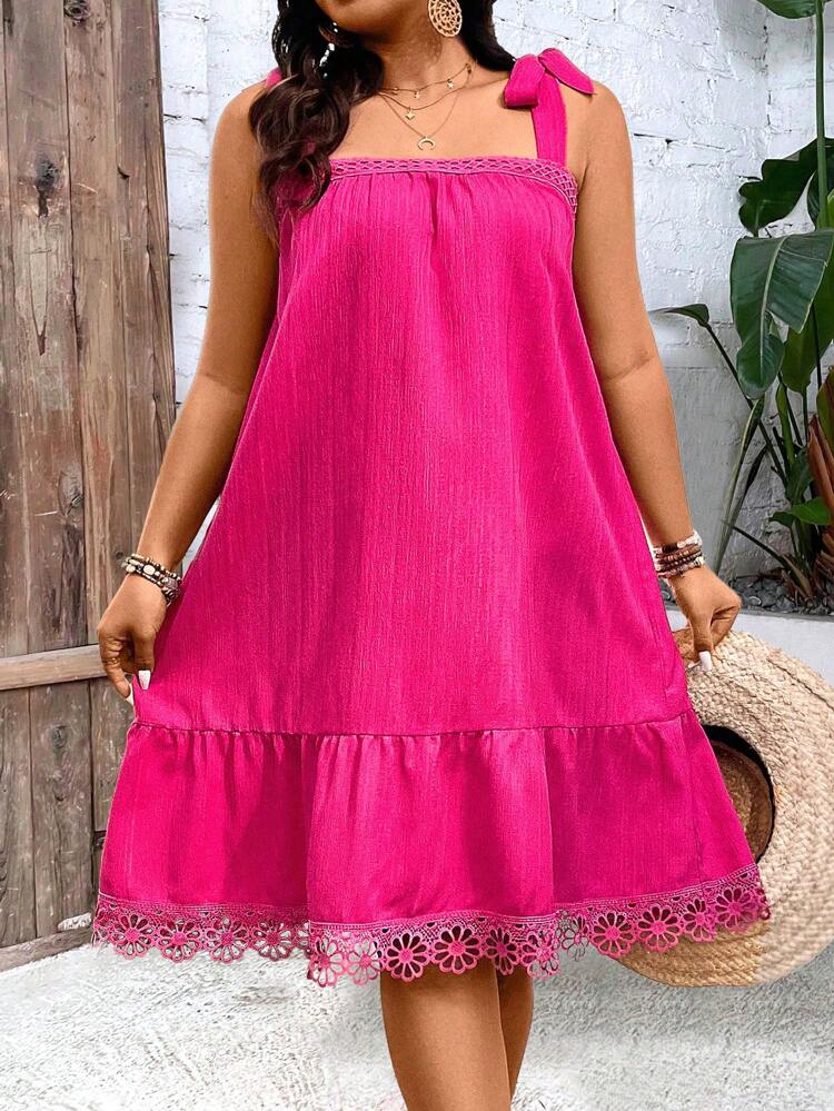 Plus Size Women'S Lace Stitching Ruffle Hem Dress