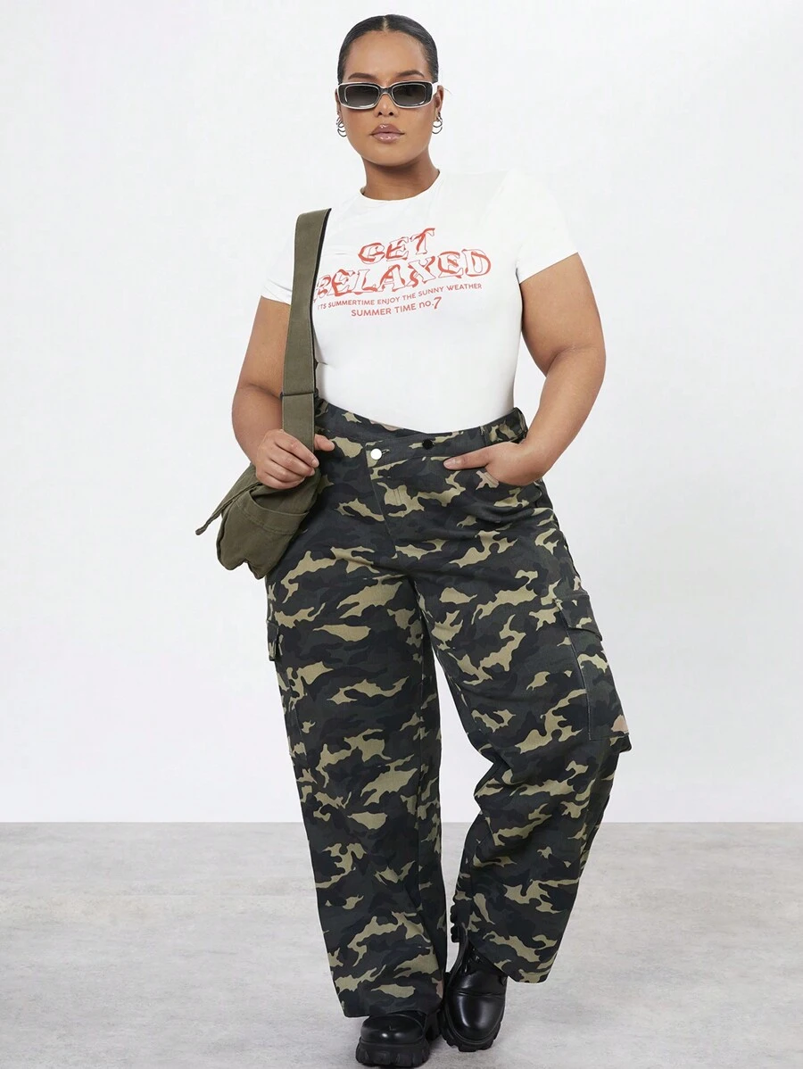 Forever 21 Plus Size Women's Camouflage Cargo Pants - Multicolor - View 1
