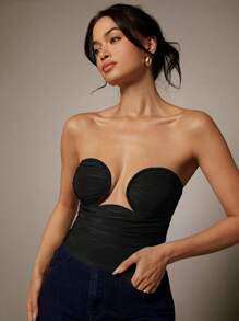 Silquee Damen einfarbiges Bandeau-Top mit minimalem Schnitt, enge Form, legere Resort-Kleidung