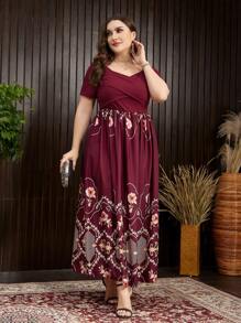 Mulvari Váy chữ A in hoa cỡ lớn màu đỏ tía có eo thắt và cổ khoét sâu - Màu Đỏ Sâu - Xem 5