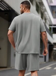 Manfinity VCAY 2pcs/Set Men's Plus Size Casual T-Shirt And Shorts Set - Grey - View 2