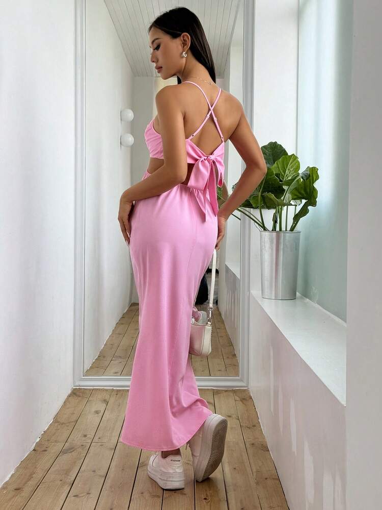 Women's V-Neck Flounce Sleeveless Dress With Hollow Out Waistline And Pleated Design