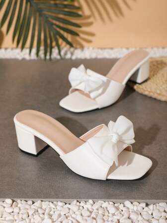 Sandalias de tacón alto blancas de moda 2025, elegantes tacones altos blancos para mujer, zapatos de tacón alto con lazo y punta cuadrada de estilo casual