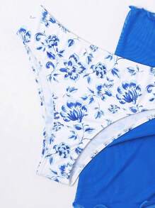 Swim Mod Solid Color Cover-Up With Ditsy Floral Bikini Set Three-Piece Bikini Set, Swimwear With Cover Up Skirt Bathing Suit Beach Outfit Clean Fit Summer Vacation Beach Outfits,Summer Beach - Blue and White - View 4