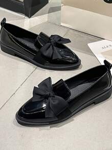 Teen Girls' Slip-On Flat Shoes With Bowknot & Shiny Surface, Pointed Toe - Black - View 4