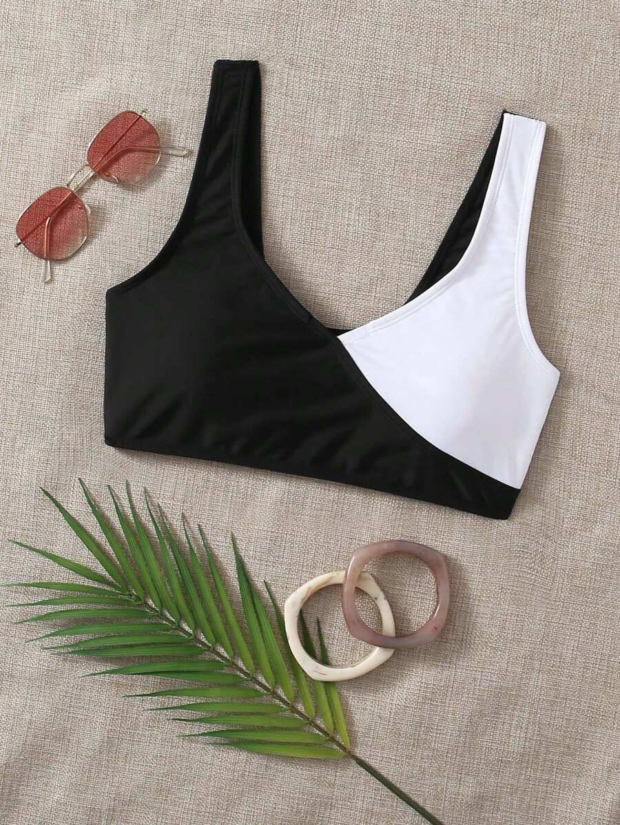 SHEIN Swim Women's Summer Beach Colorblock Bikini Top - Black and White - View 1