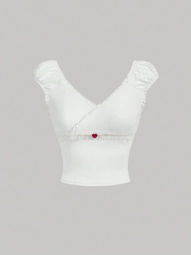 Women's Simple White T-Shirt With Heart Print And Lace Sleeves